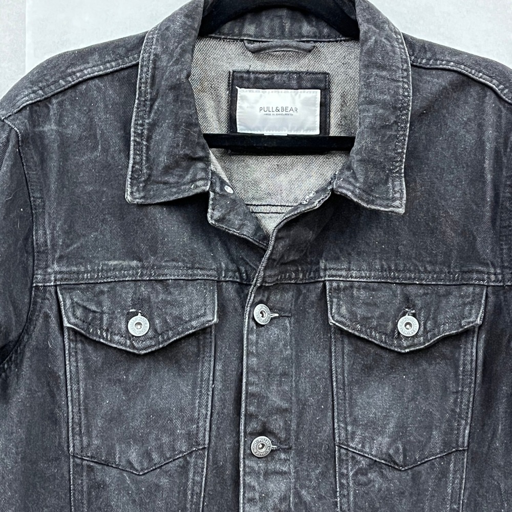Pull & Bear Black Denim Jacket Trucker Washed Grunge Indie L Minimalist Capsule - Picture 7 of 12